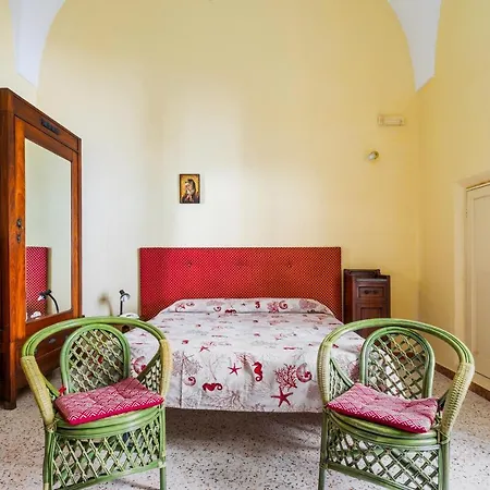 Central House 1 Apartment Gallipoli