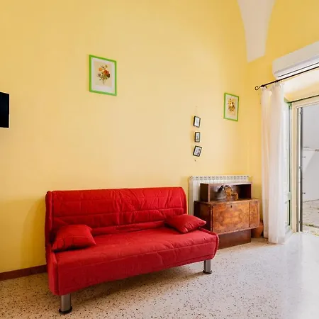 Central House 1 *